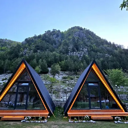 Thethi Sky شاليه