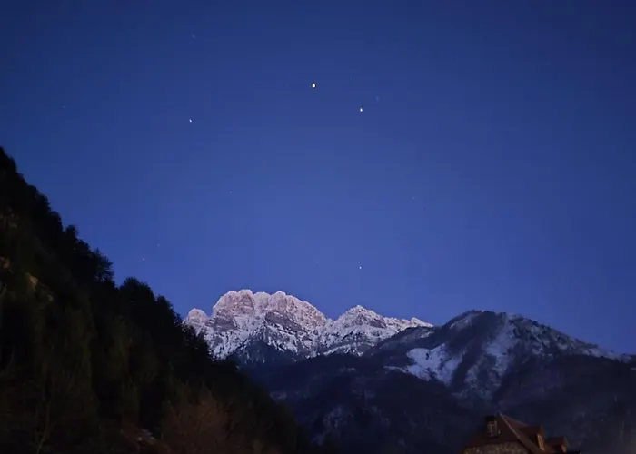 Thethi Sky * Тети